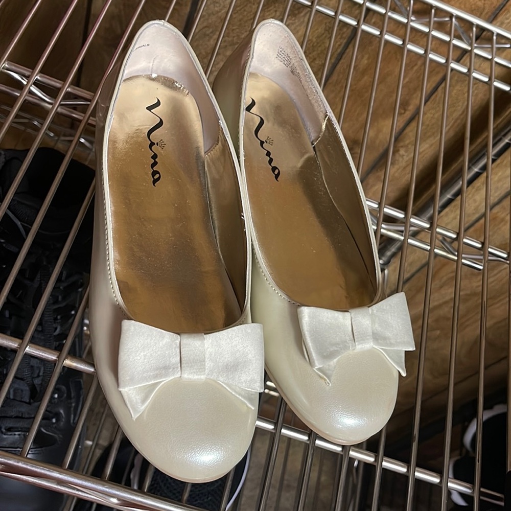 Nina pegasus size 5m flat